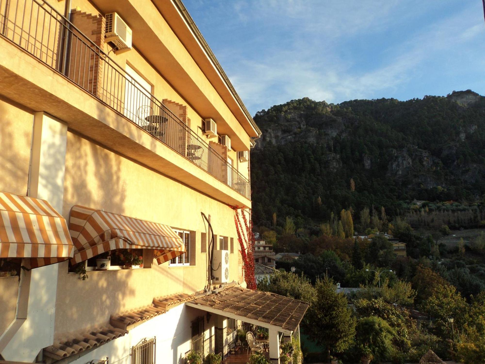 Hotel San Julian Burunchel Exteriör bild